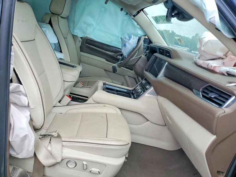 2023 GMC Yukon XL - photo 7