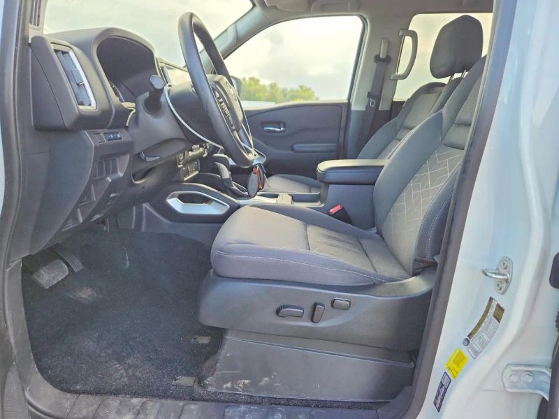 2025 Nissan Frontier Crew Cab - photo 7