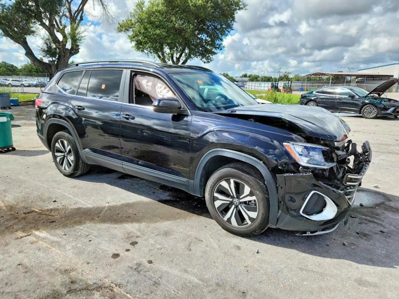 2024 Volkswagen Atlas - photo 1