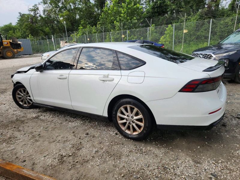 2024 Honda Accord Hybrid - photo 3