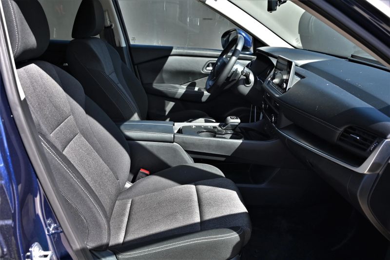 2025 Nissan Rogue - photo 12