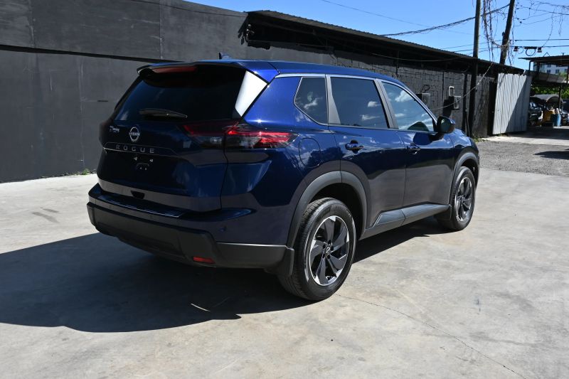 2025 Nissan Rogue - photo 5