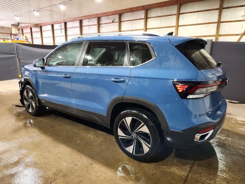 2026 Volkswagen Taos - photo 4