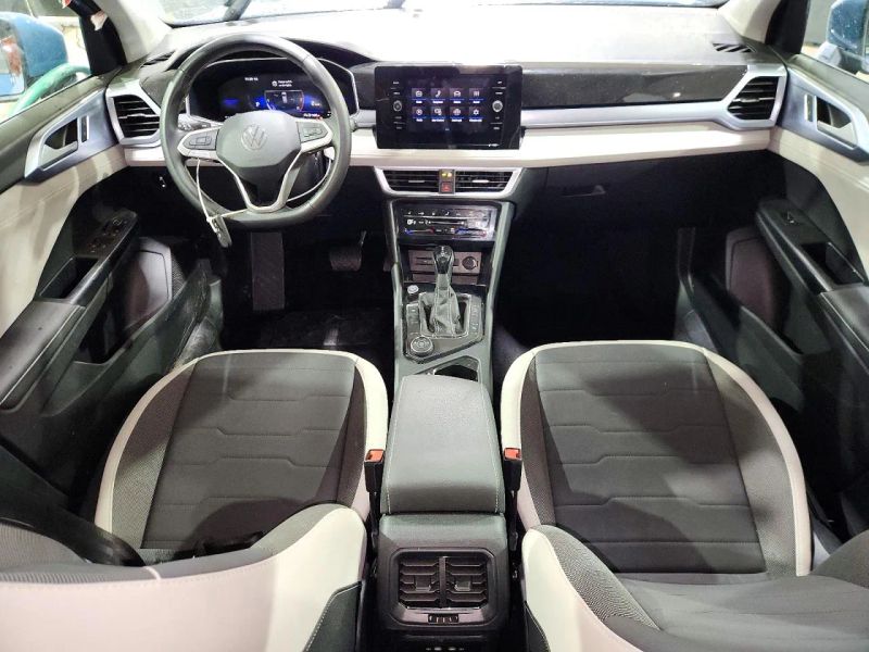 2026 Volkswagen Taos - photo 8