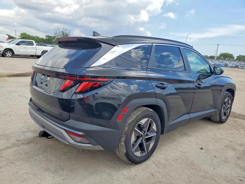 2025 Hyundai Tucson - photo 3
