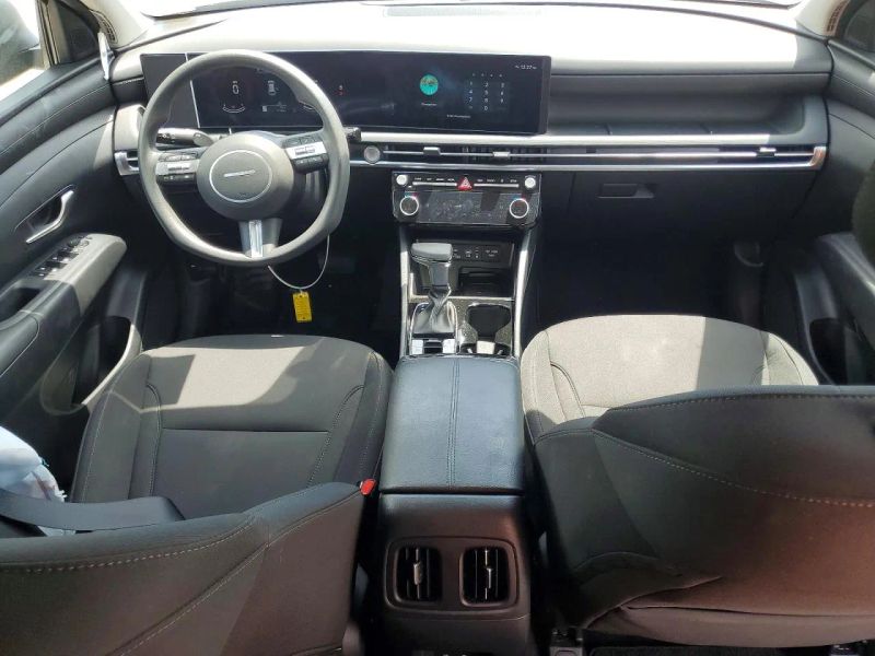 2025 Hyundai Tucson - photo 8