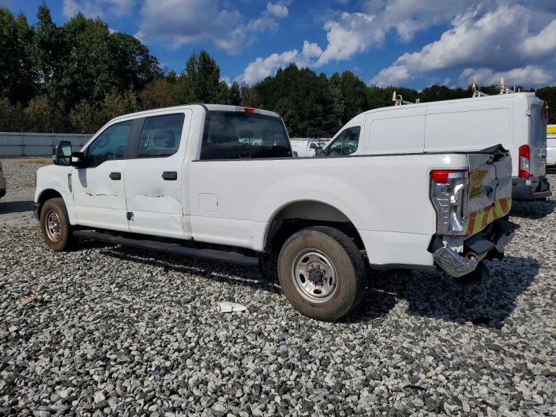 2019 Ford F250 Super Duty Crew Cab - photo 4