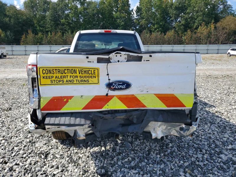 2019 Ford F250 Super Duty Crew Cab - photo 6