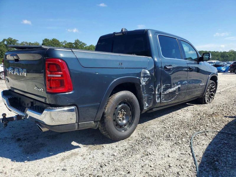 2026 Ram 1500 Crew Cab - photo 3