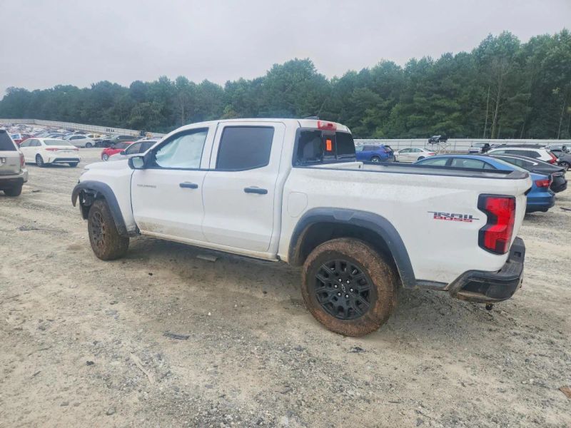 2026 Chevrolet Colorado Crew Cab - photo 3