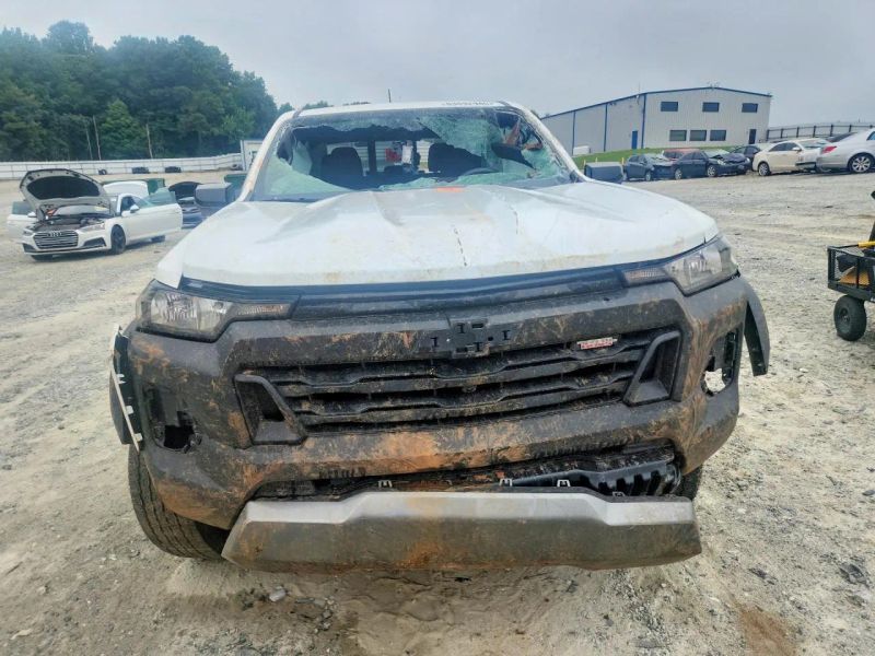 2026 Chevrolet Colorado Crew Cab - photo 5