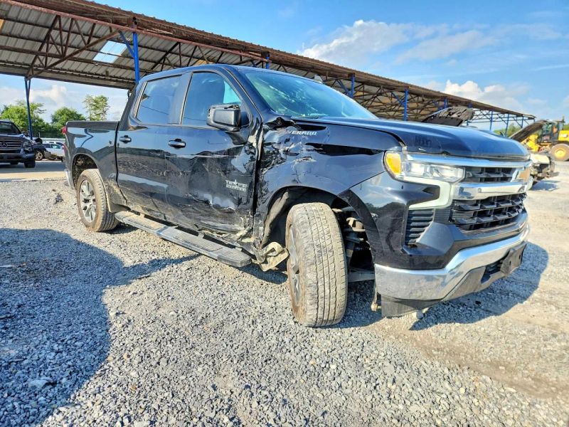 2024 Chevrolet Silverado 1500 Crew Cab - photo 2