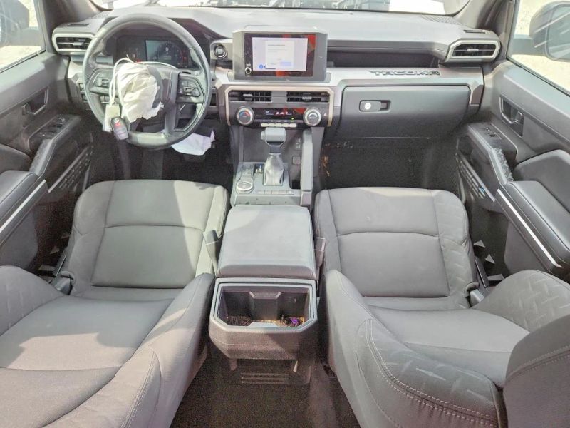 2025 Toyota Tacoma Double Cab - photo 8