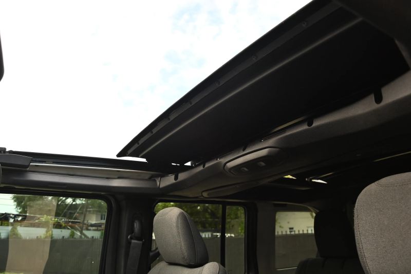 2025 Jeep Wrangler 4 Door - photo 21