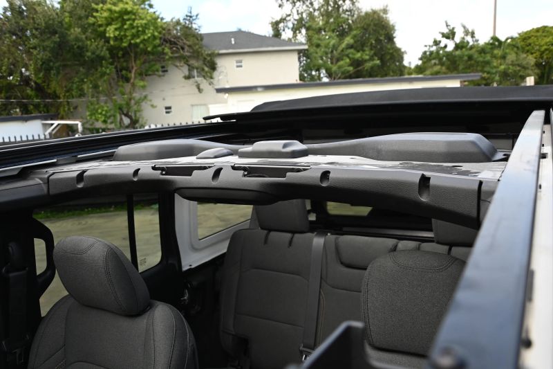 2025 Jeep Wrangler 4 Door - photo 23