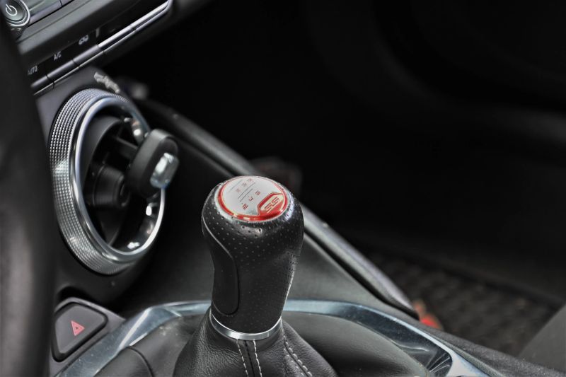2022 Chevrolet Camaro - photo 13