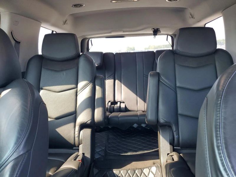 2020 Cadillac Escalade - photo 10