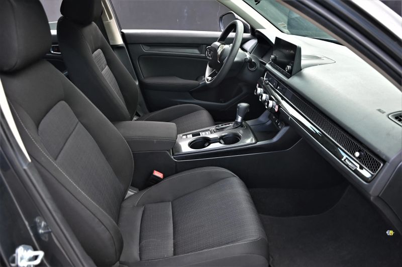 2025 Honda Civic - photo 12