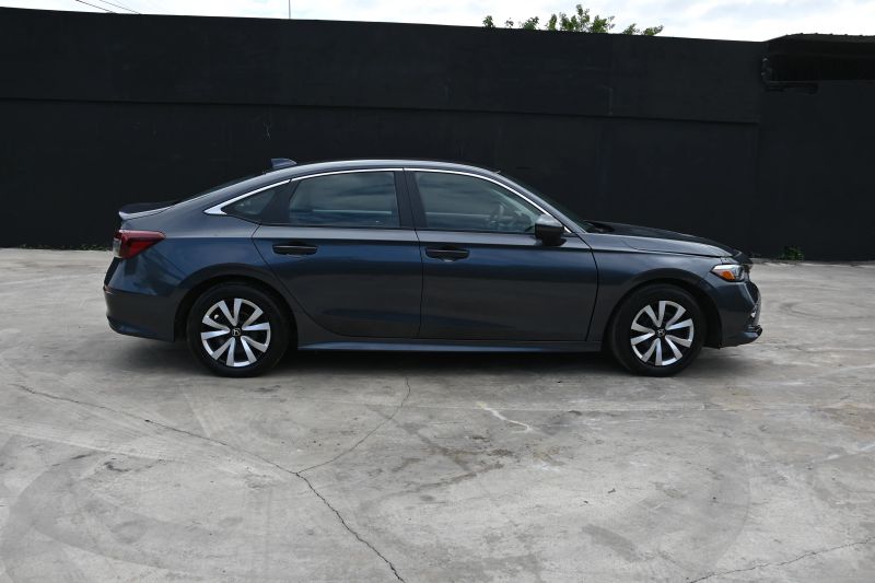 2025 Honda Civic - photo 7