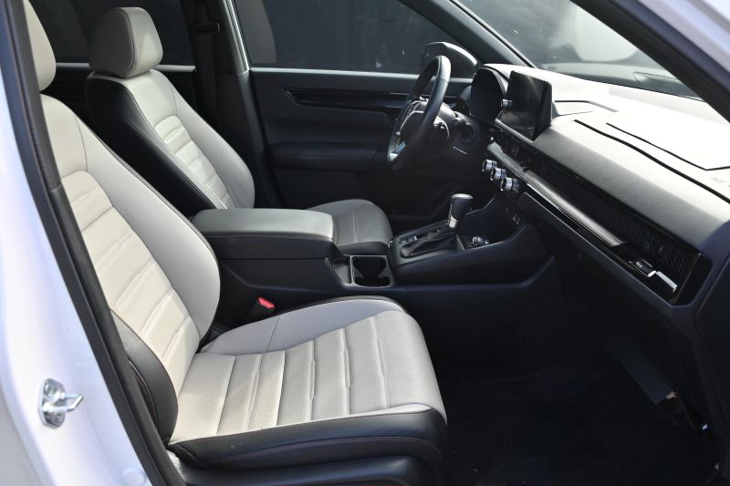 2025 Honda CR-V Hybrid - photo 12
