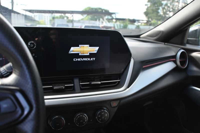 2025 Chevrolet Trax - photo 9