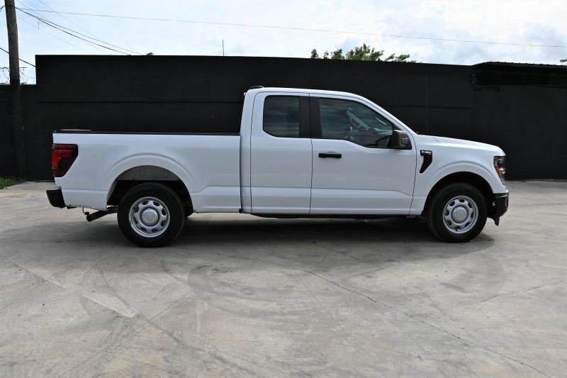 2025 Ford F150 Super Cab - photo 5