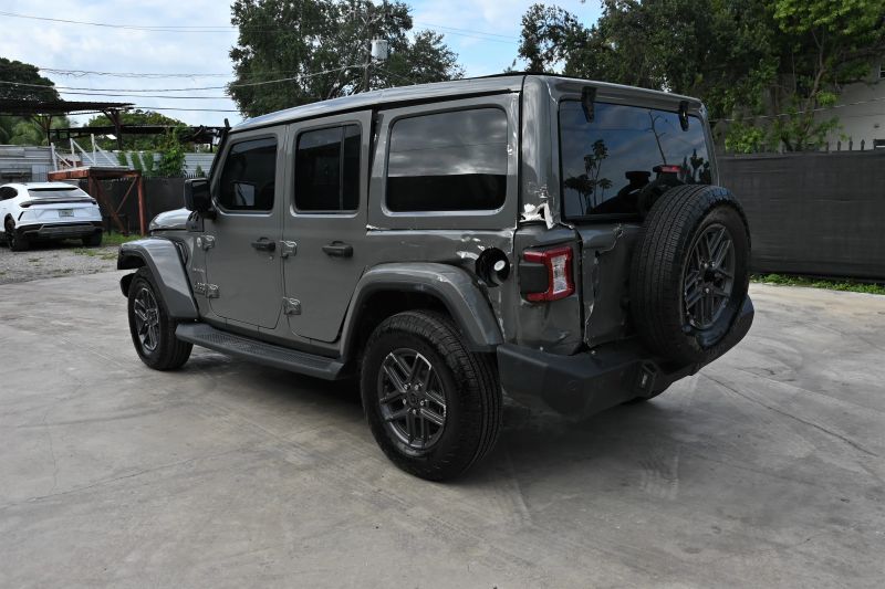 2023 Jeep Wrangler Unlimited - photo 3