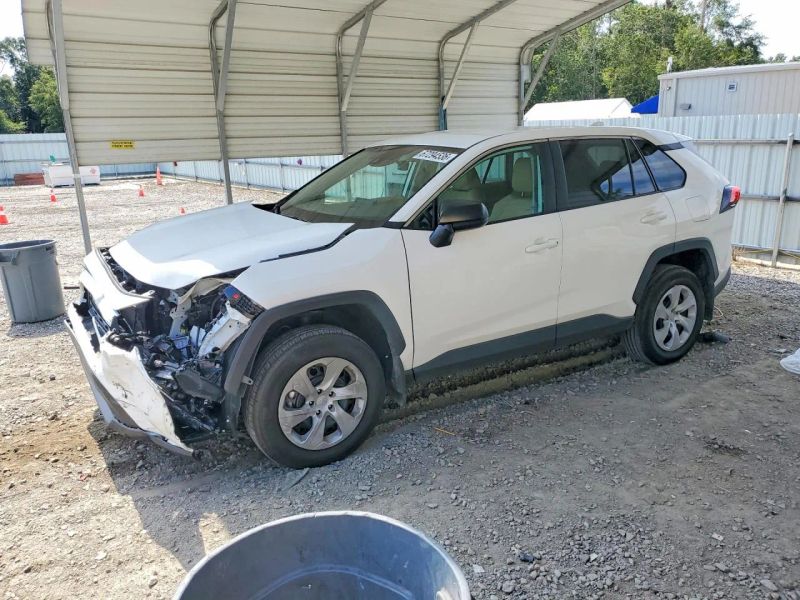 2024 Toyota RAV4 - photo 2