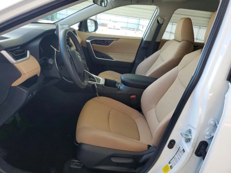 2024 Toyota RAV4 - photo 7