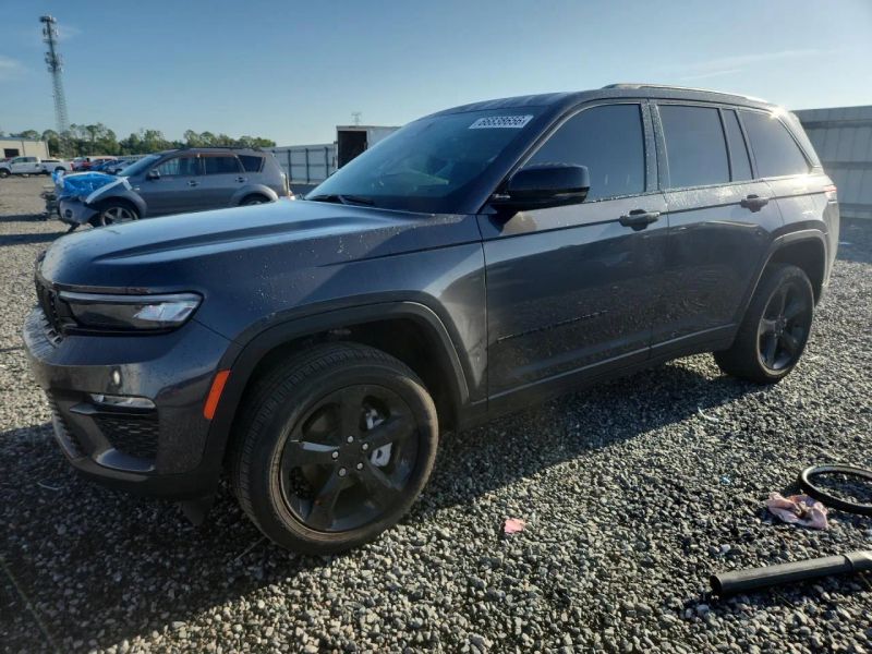 2025 Jeep Grand Cherokee - photo 1