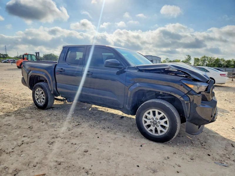 2026 Toyota Tacoma Double Cab - photo 2