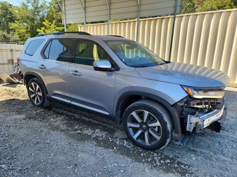 2025 Honda Pilot - photo 1
