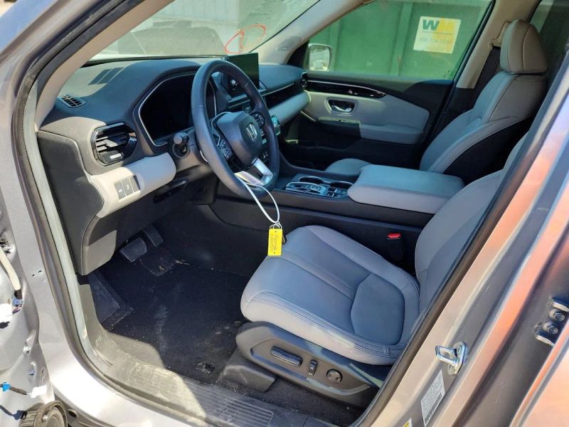 2025 Honda Pilot - photo 7
