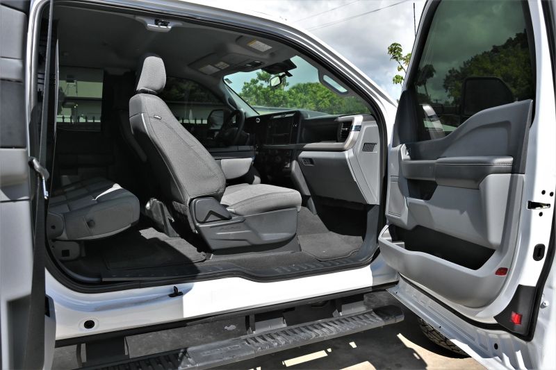 2025 Ford F350 Super Duty Super Cab - photo 19