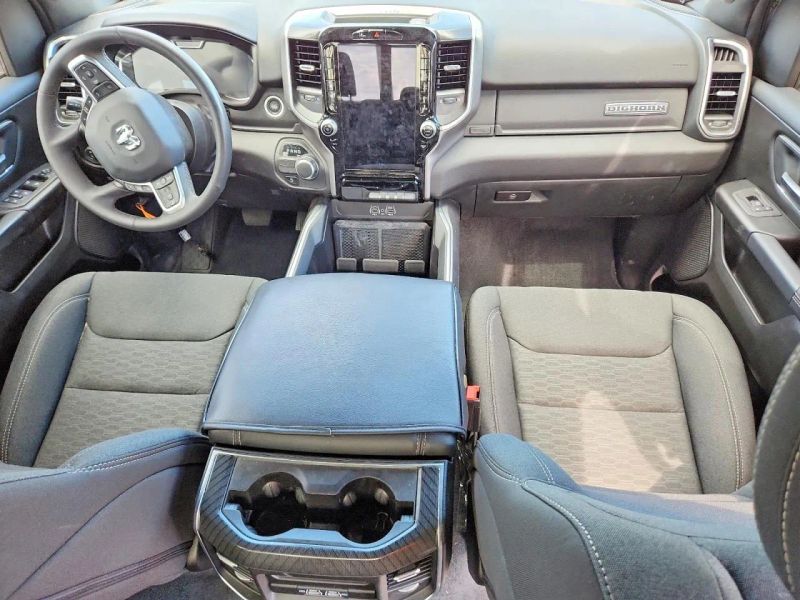 2025 Ram 1500 Crew Cab - photo 8