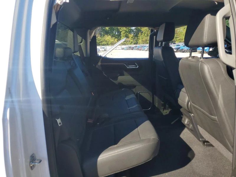 2026 GMC Sierra 1500 Crew Cab - photo 11