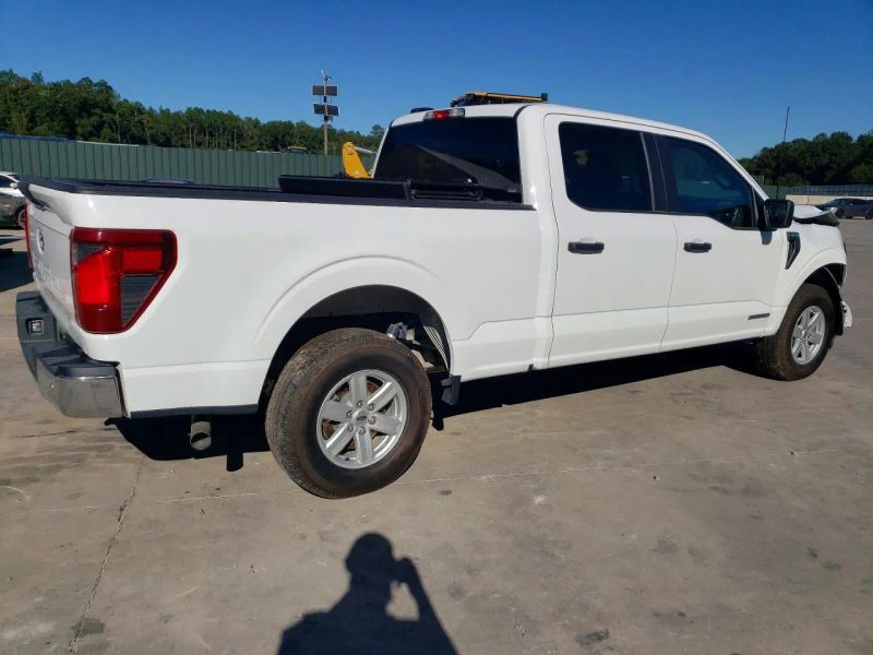 2024 Ford F150 SuperCrew Cab - photo 4