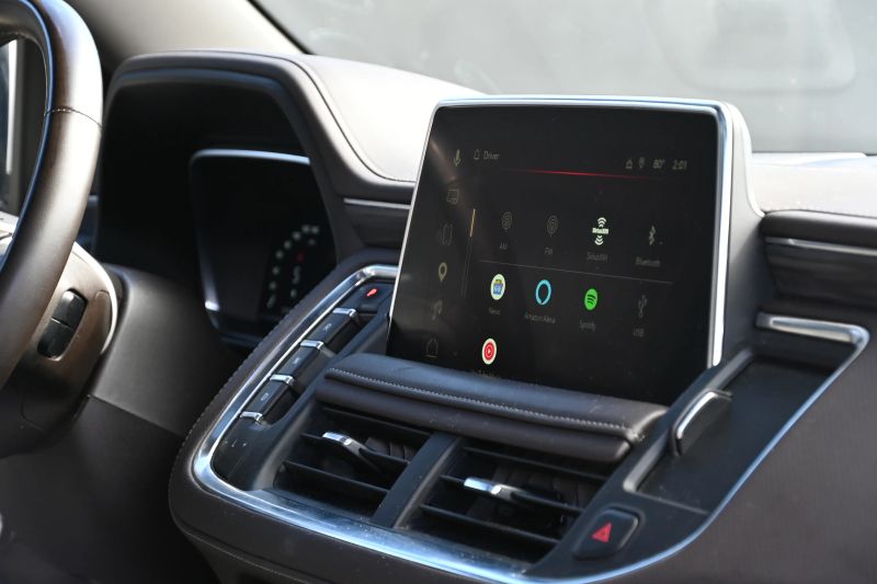2024 GMC Yukon XL - photo 13