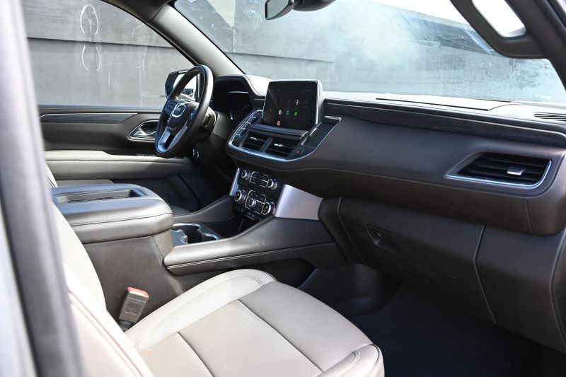 2024 GMC Yukon XL - photo 17