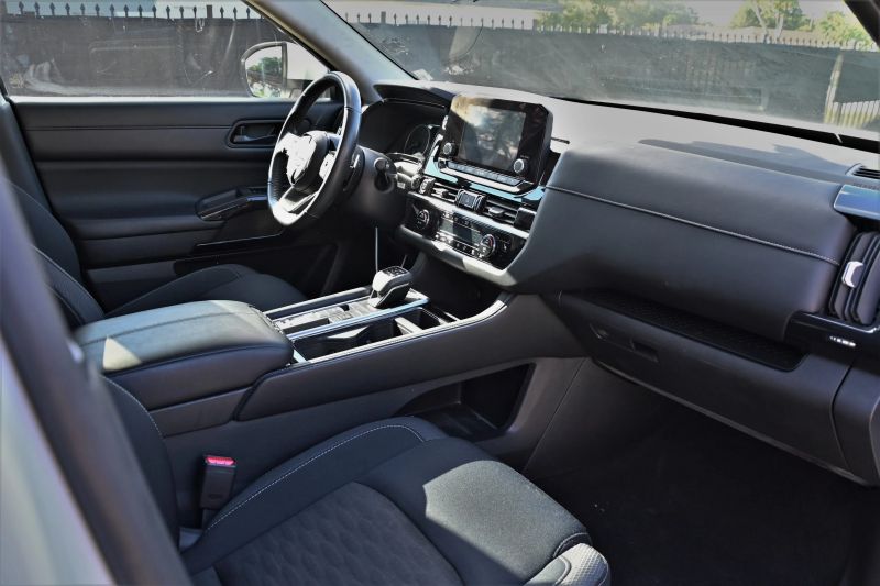 2023 Nissan Pathfinder - photo 12