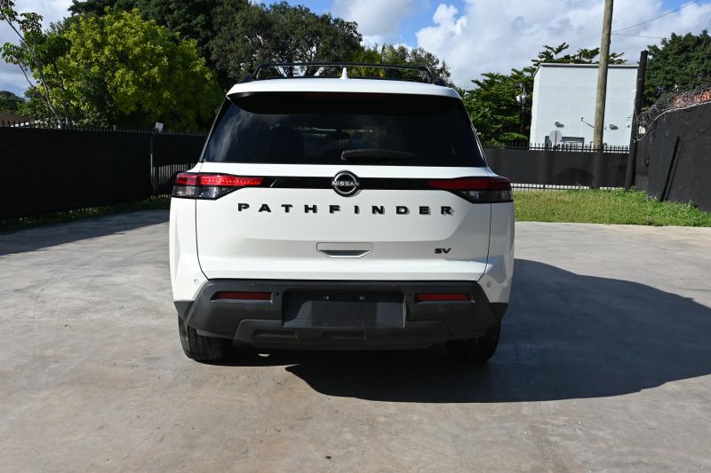 2023 Nissan Pathfinder - photo 4