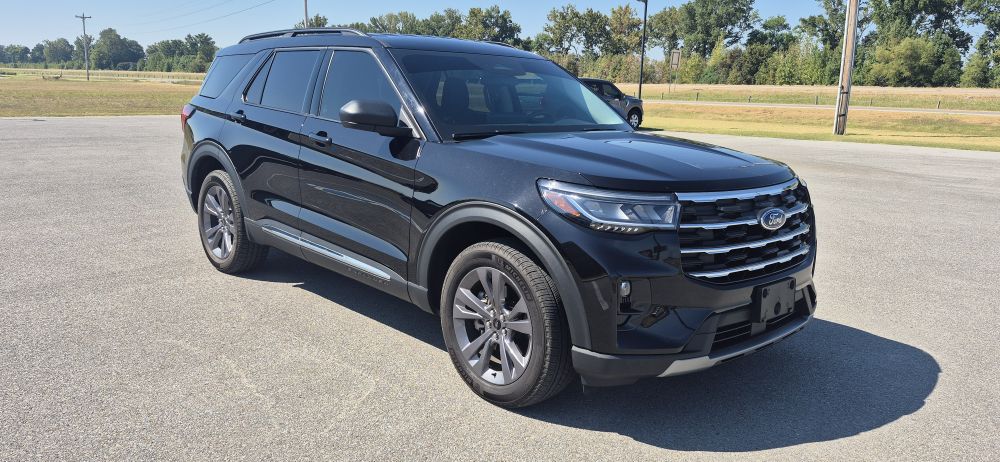 2025 Ford Explorer Active 4X4 - photo 1