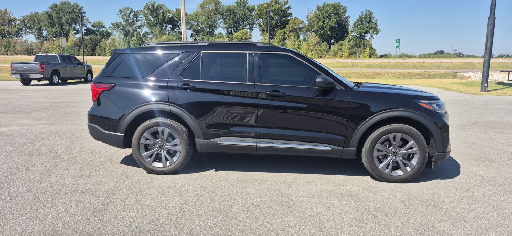 2025 Ford Explorer Active 4X4 - photo 6