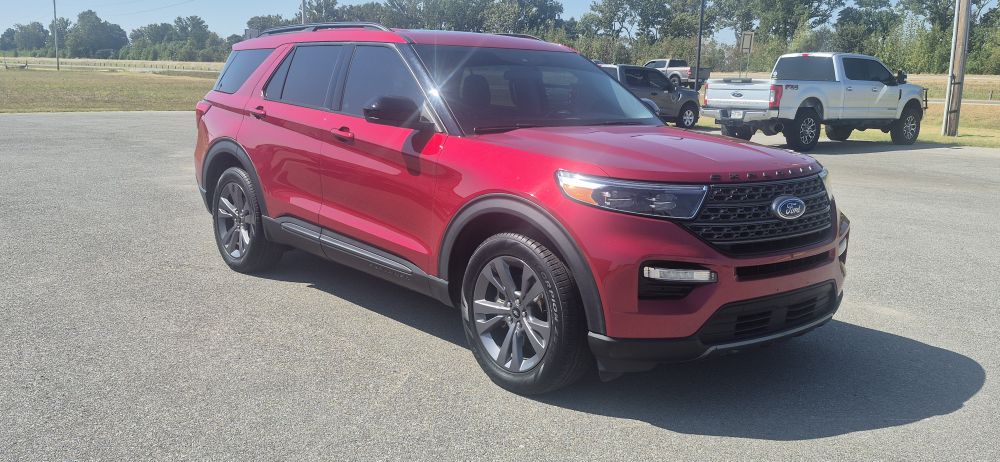 2023 Ford Explorer XLT - photo 1