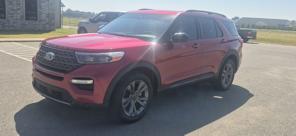 2023 Ford Explorer XLT - photo 2
