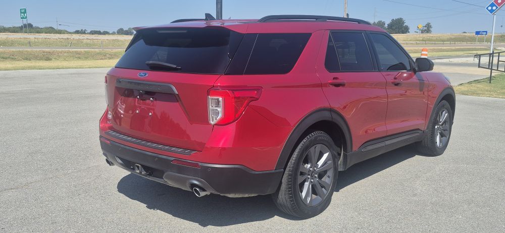 2023 Ford Explorer XLT - photo 3