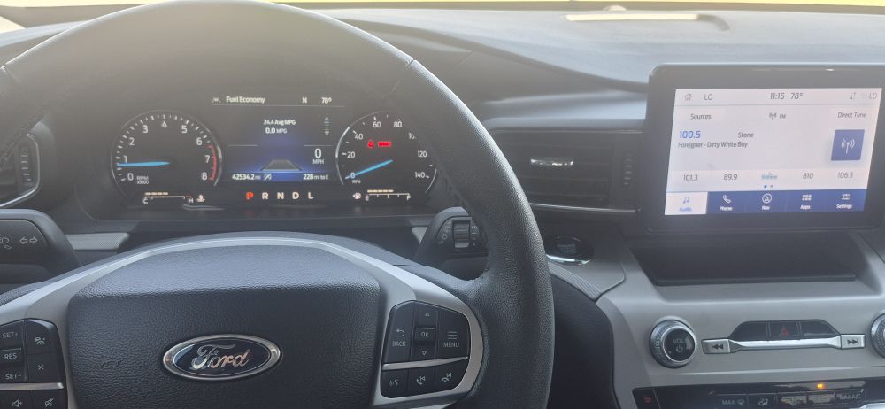 2023 Ford Explorer XLT - photo 10