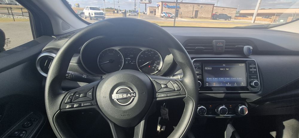 2025 Nissan Versa S - photo 10