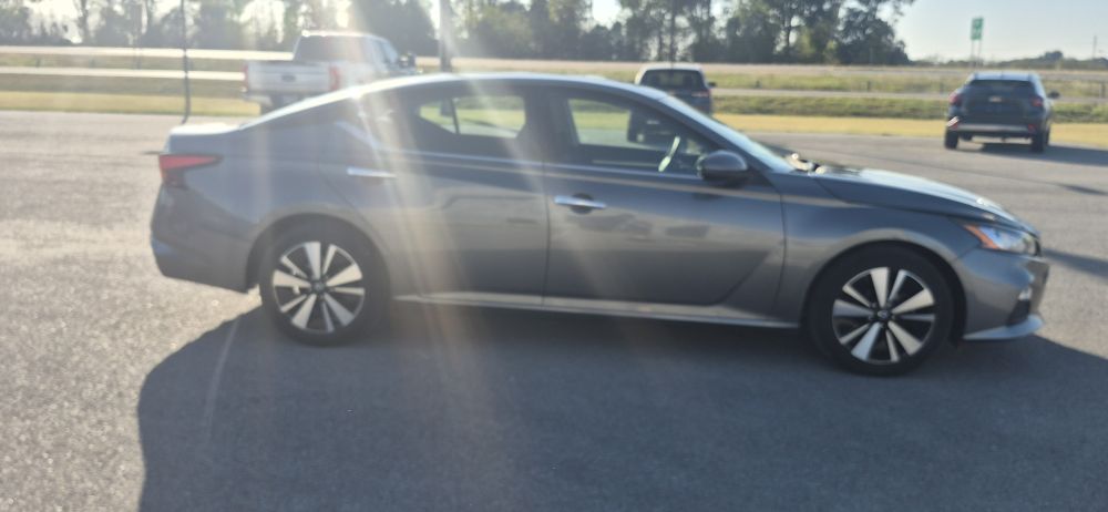 2022 Nissan Altima SV - photo 6