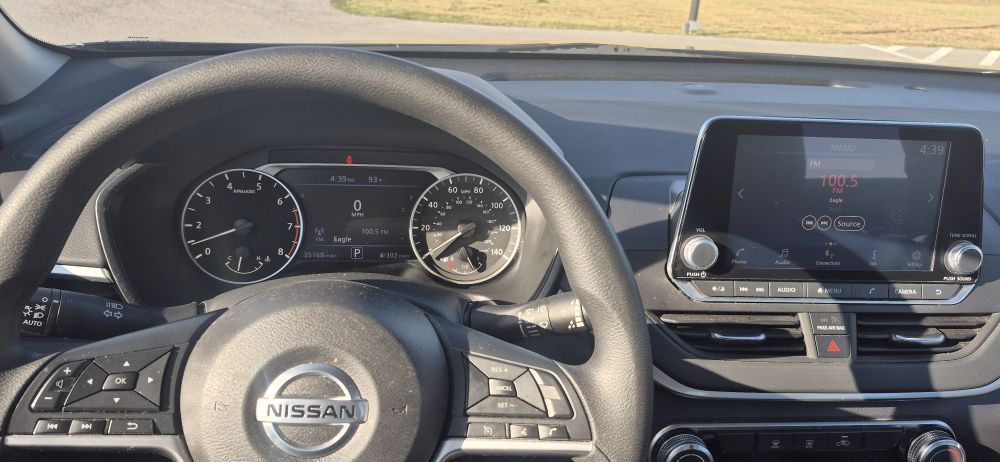 2022 Nissan Altima SV - photo 9